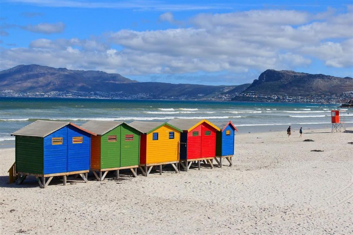 Surfers Penthouse Apartment Muizenberg Exterior photo