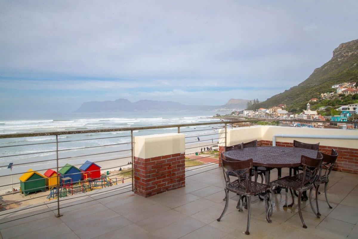 Surfers Penthouse Apartment Muizenberg Exterior photo