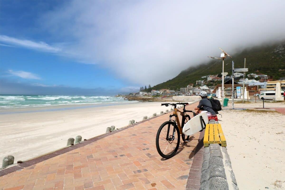 Surfers Penthouse Apartment Muizenberg Exterior photo